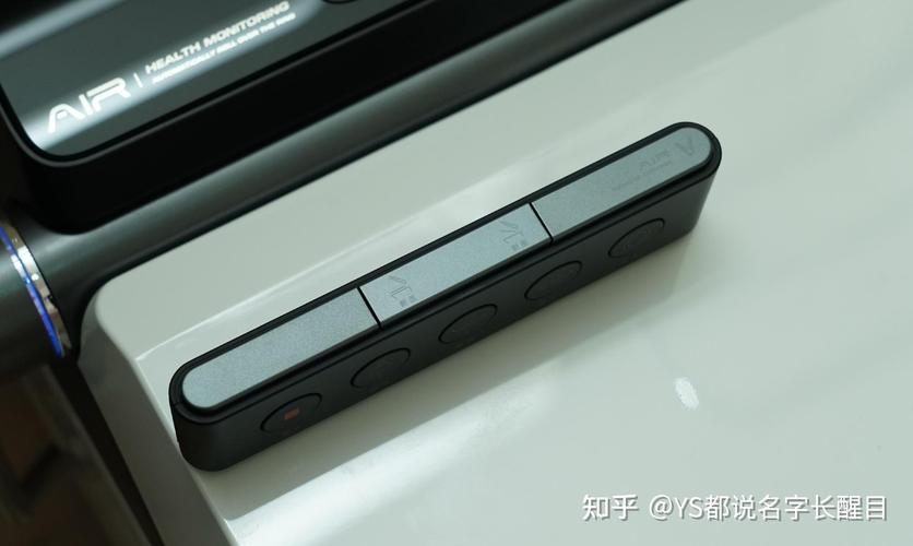 哪款产品可以远程监控,管理父母身体健康情况?